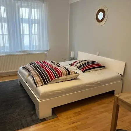 Gemuetliche Uebernachtungsmoeglichkeit Zentrum Apartment *